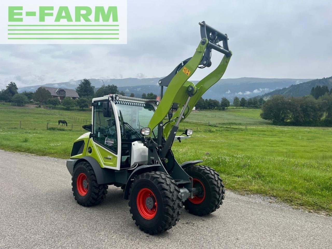 Minibagger του τύπου CLAAS claas torion 530, Gebrauchtmaschine σε MÜHLEN (Φωτογραφία 3)