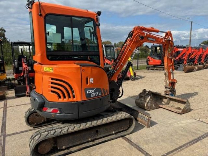 Minibagger du type Doosan DX 27 Z, Gebrauchtmaschine en MOL (Photo 4)