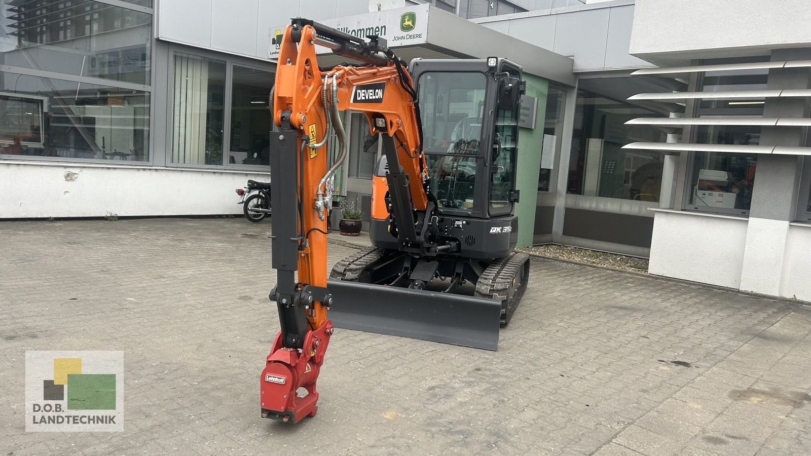 Minibagger des Typs Doosan DX 35Z-7, Gebrauchtmaschine in Regensburg (Bild 2)