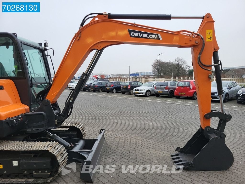 Minibagger от тип Doosan DX60 E-10N A/C, Neumaschine в Veghel (Снимка 9)