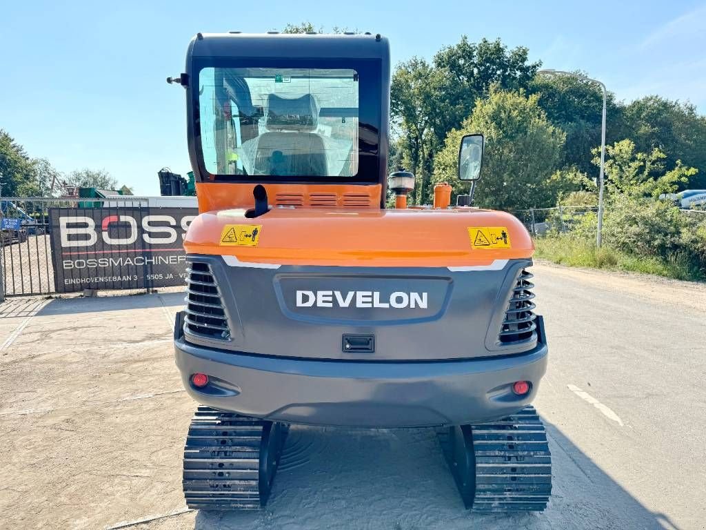 Minibagger des Typs Doosan DX60E-10N - New / Unused / 2024 Model, Neumaschine in Veldhoven (Bild 4)