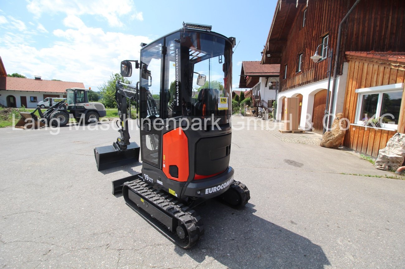 Minibagger tipa Eurocomach 19 ZT inkl. Powertilt & Löffelset, Neumaschine u Petting (Slika 3)