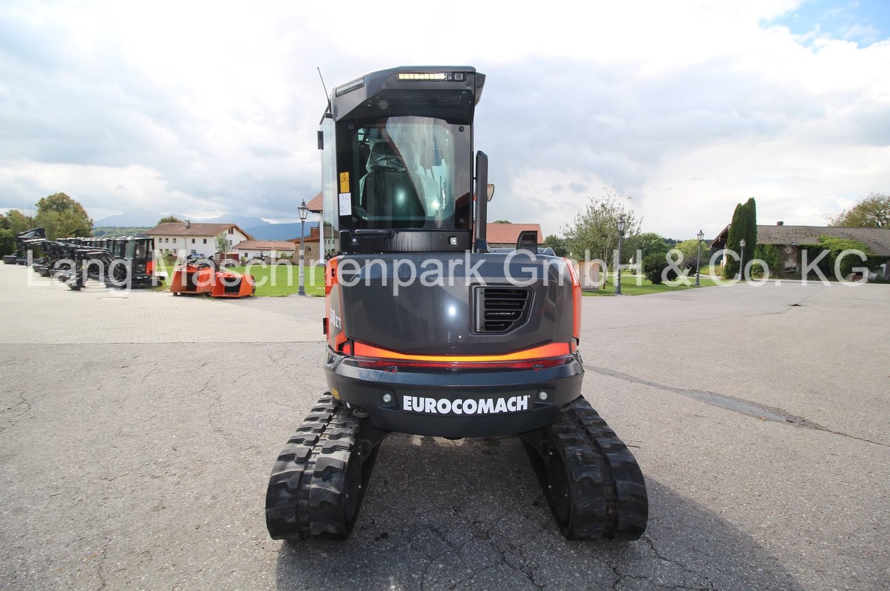 Minibagger du type Eurocomach 58 ZT, Neumaschine en Petting (Photo 4)