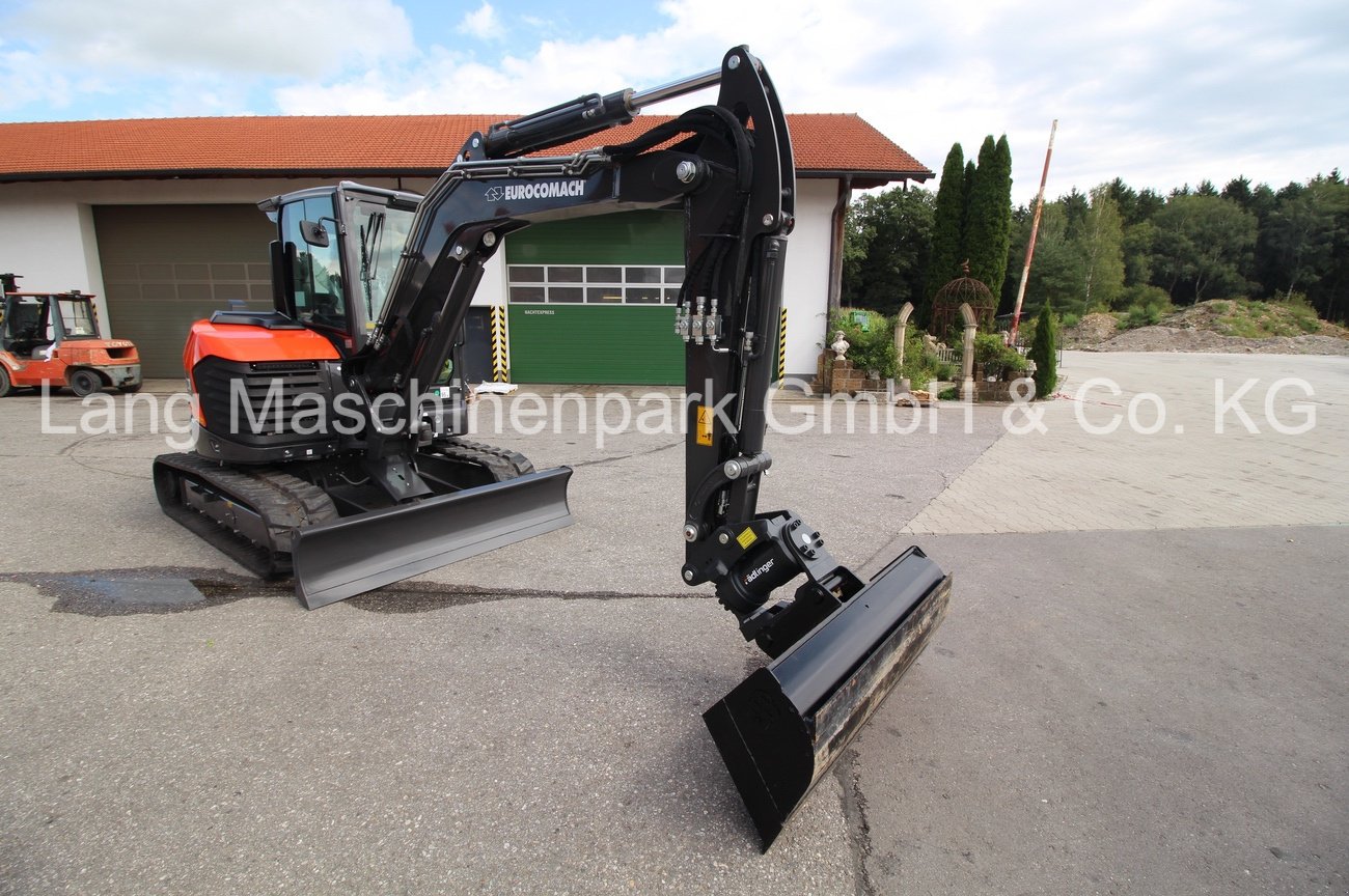 Minibagger tipa Eurocomach 60 ZT inkl. Powertilt & Löffelset, Neumaschine u Petting (Slika 8)