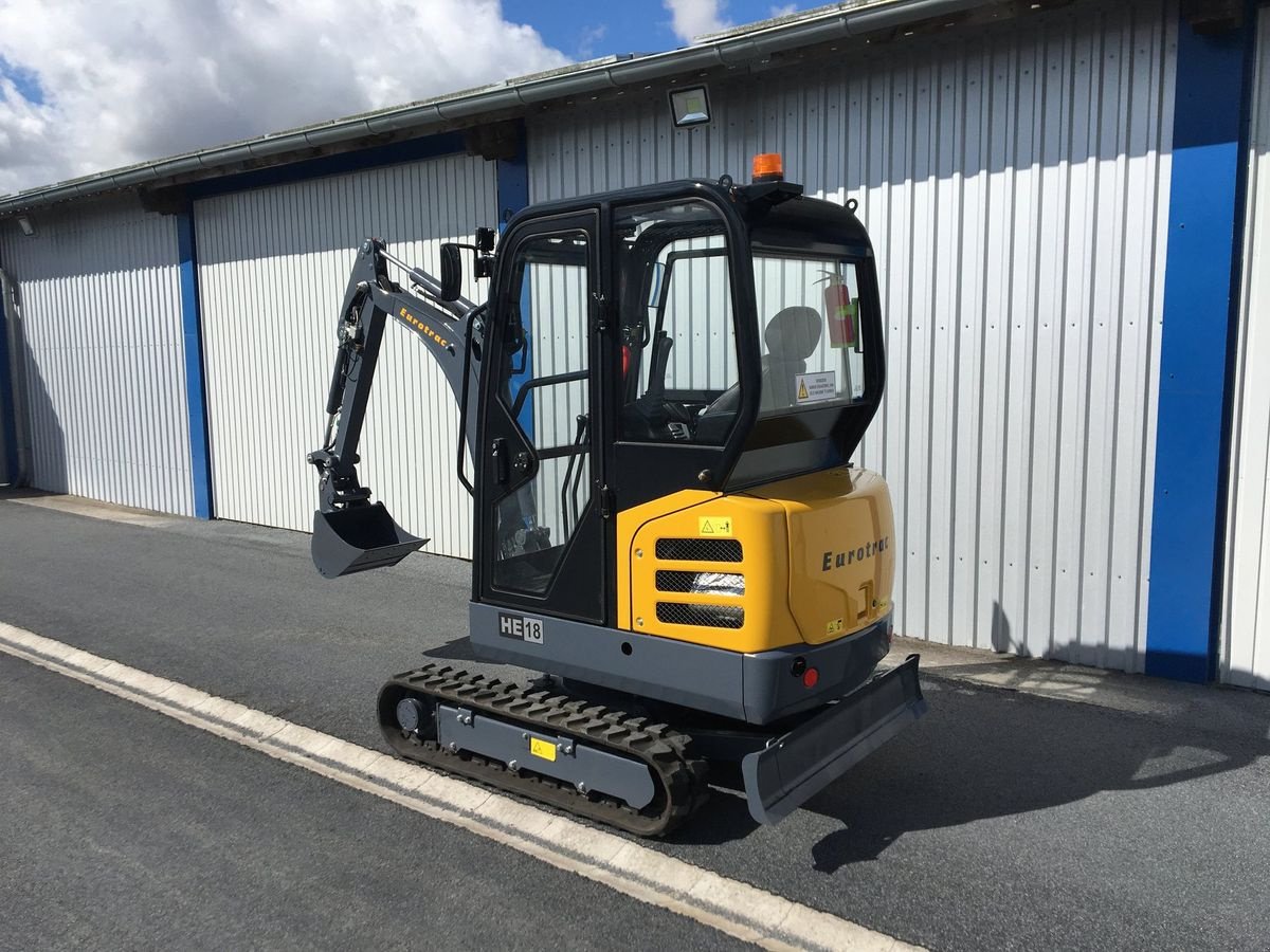 Minibagger del tipo Eurotrac HE-18, Neumaschine en Burgkirchen (Imagen 8)