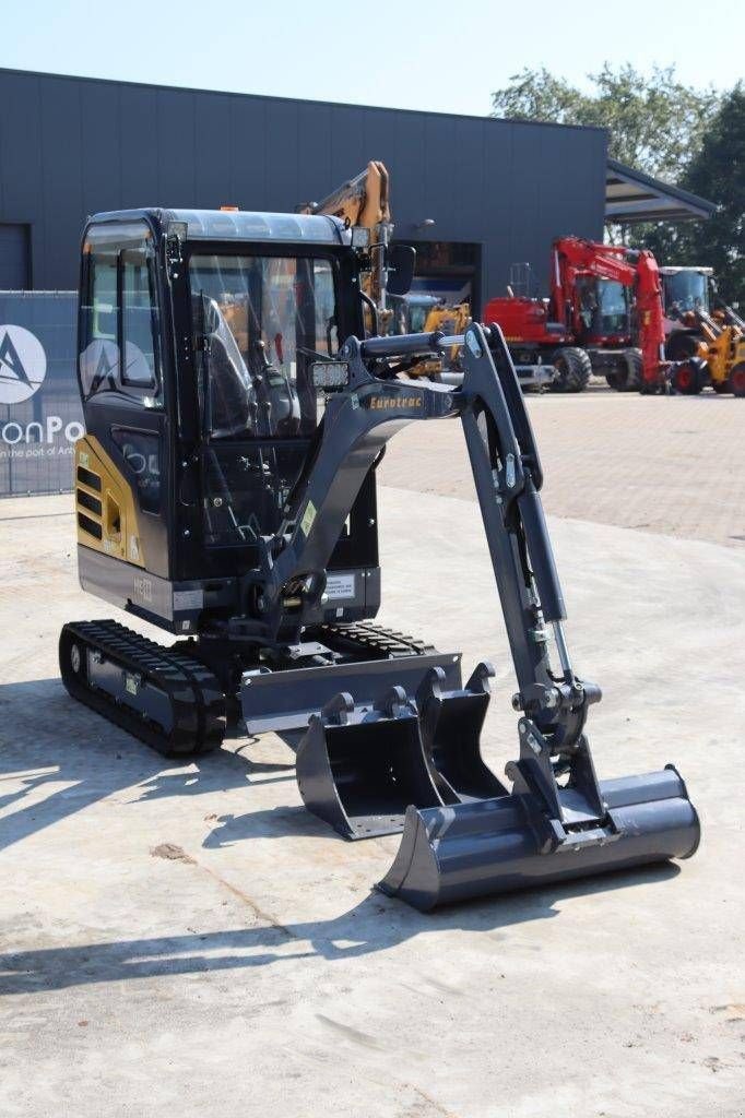 Minibagger of the type Eurotrac HE18C, Neumaschine in Antwerpen (Picture 8)