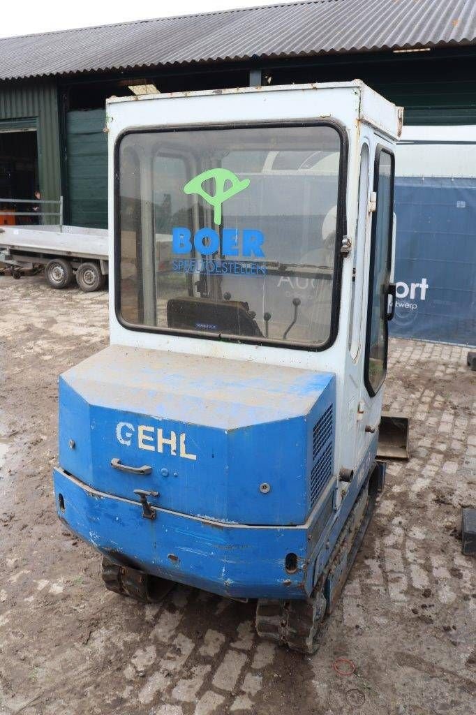 Minibagger des Typs Gehl MB 138, Gebrauchtmaschine in Antwerpen (Bild 5)