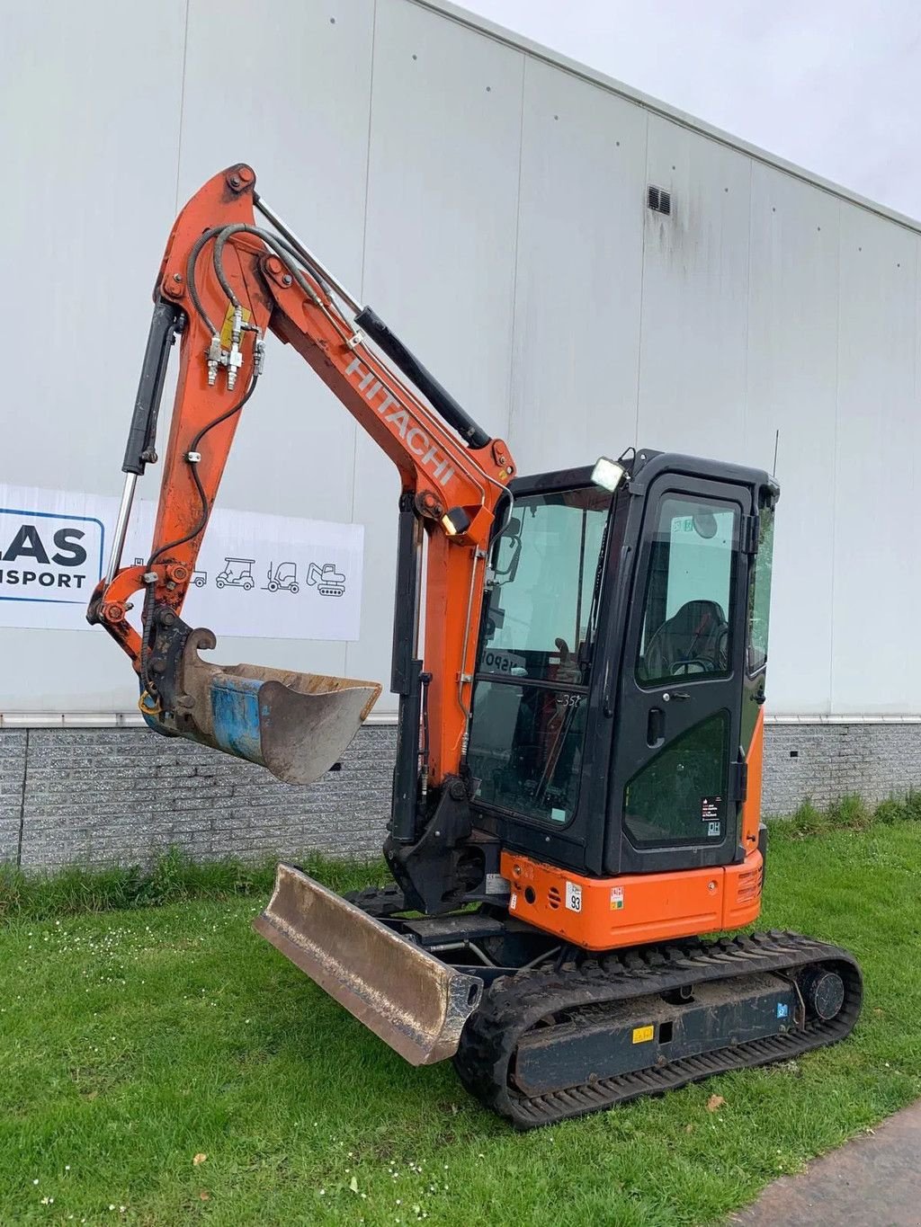 Minibagger of the type Hitachi 26U graafmachine cabine 2016, Gebrauchtmaschine in Kwintsheul (Picture 1)