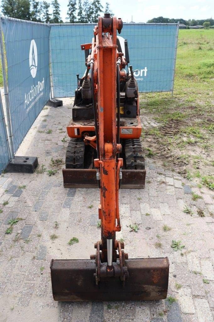 Minibagger typu Hitachi EX17, Gebrauchtmaschine w Antwerpen (Zdjęcie 8)