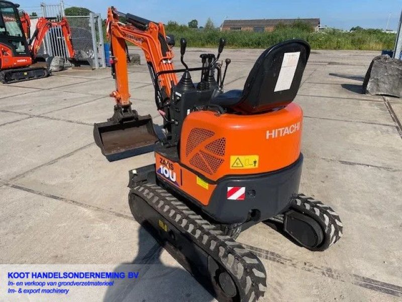 Minibagger des Typs Hitachi ZX 10u-6 Only 375 Hours, Gebrauchtmaschine in Nieuwerkerk aan den IJssel (Bild 2)