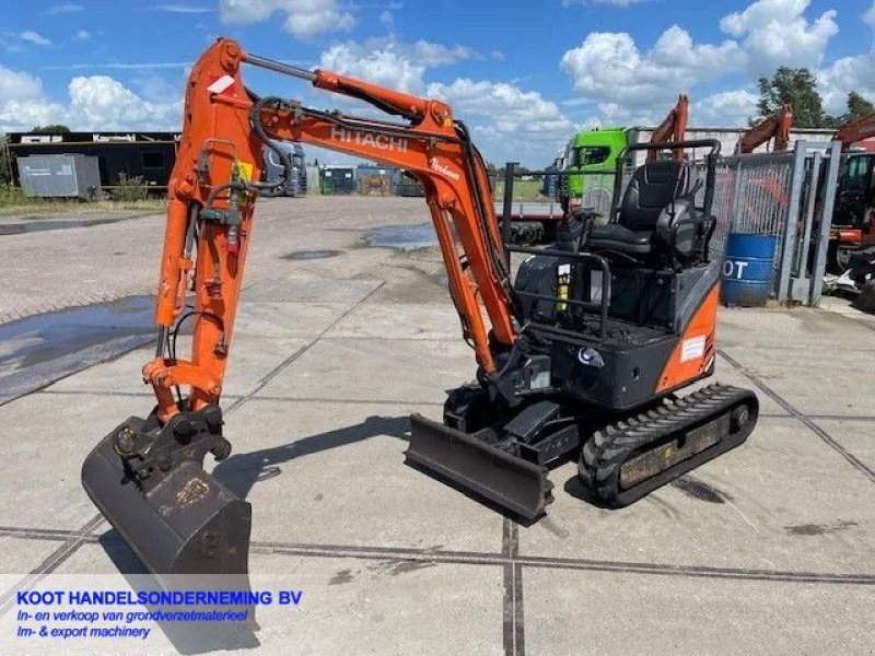 Minibagger tip Hitachi ZX 17u-2 Sloop sorteer functie!, Gebrauchtmaschine in Nieuwerkerk aan den IJssel (Poză 1)