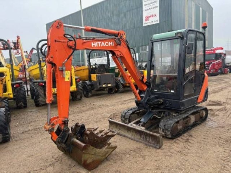 Minibagger del tipo Hitachi ZX 27-3, Gebrauchtmaschine en MOL (Imagen 2)