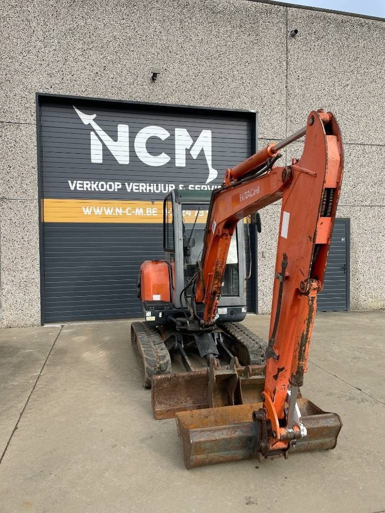 Minibagger des Typs Hitachi ZX 35, Gebrauchtmaschine in Booischot (Bild 1)