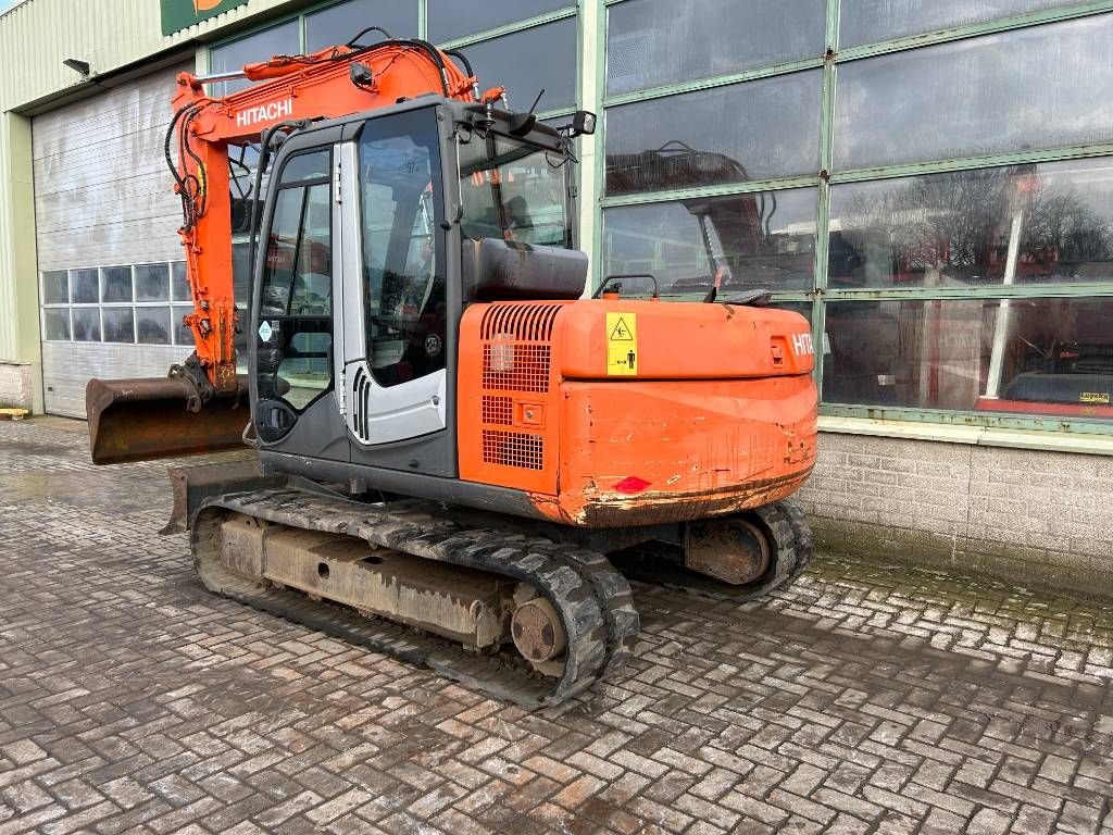 Minibagger del tipo Hitachi ZX 70 LC-3, Gebrauchtmaschine In Roosendaal (Immagine 4)