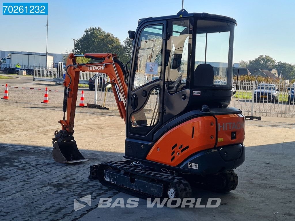 Minibagger typu Hitachi ZX18-3 CLR DUTCH MACHINE, Gebrauchtmaschine w Veghel (Zdjęcie 2)