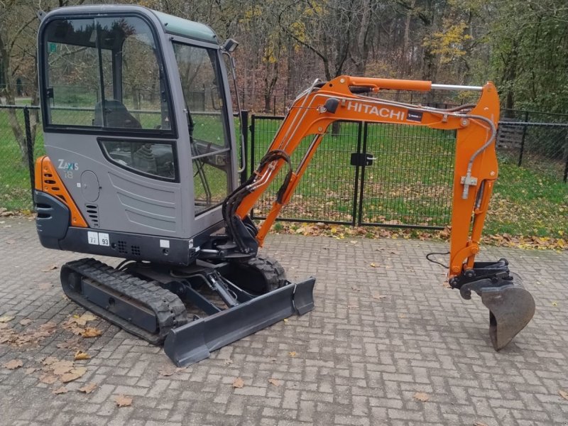 Minibagger du type Hitachi Zx18-3, Gebrauchtmaschine en Veldhoven (Photo 1)