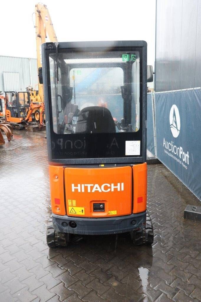 Minibagger del tipo Hitachi ZX19U-5A, Gebrauchtmaschine en Antwerpen (Imagen 4)