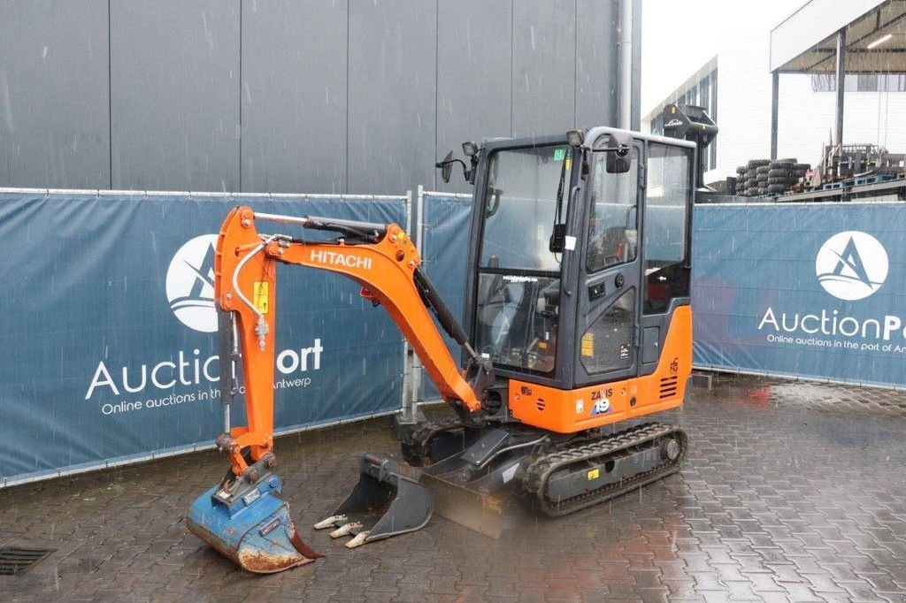 Minibagger del tipo Hitachi ZX19U-5A, Gebrauchtmaschine en Antwerpen (Imagen 9)