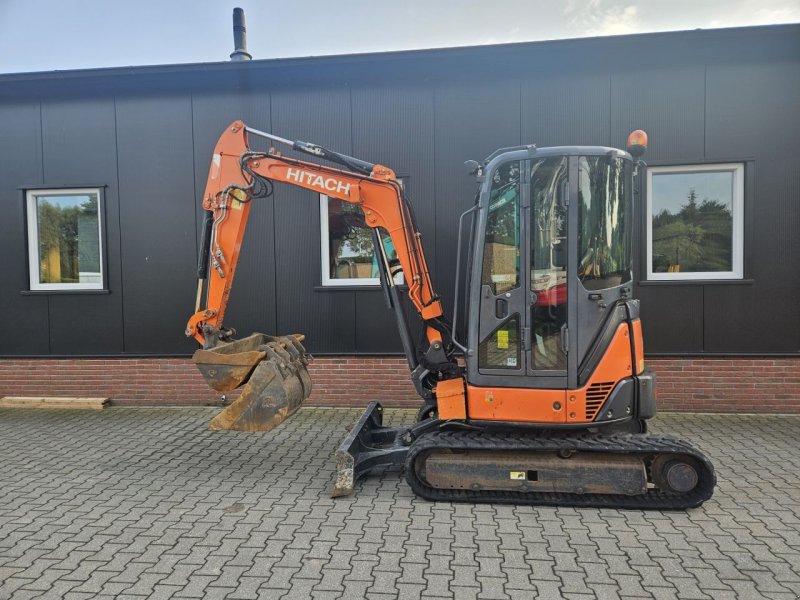 Minibagger tipa Hitachi ZX33U, Gebrauchtmaschine u Haaksbergen (Slika 1)