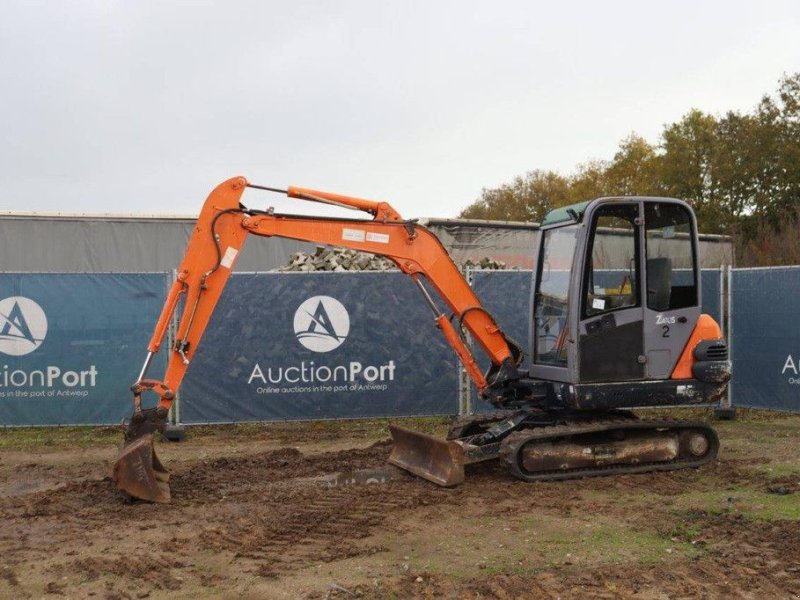 Minibagger типа Hitachi ZX35 CLR, Gebrauchtmaschine в Antwerpen (Фотография 1)