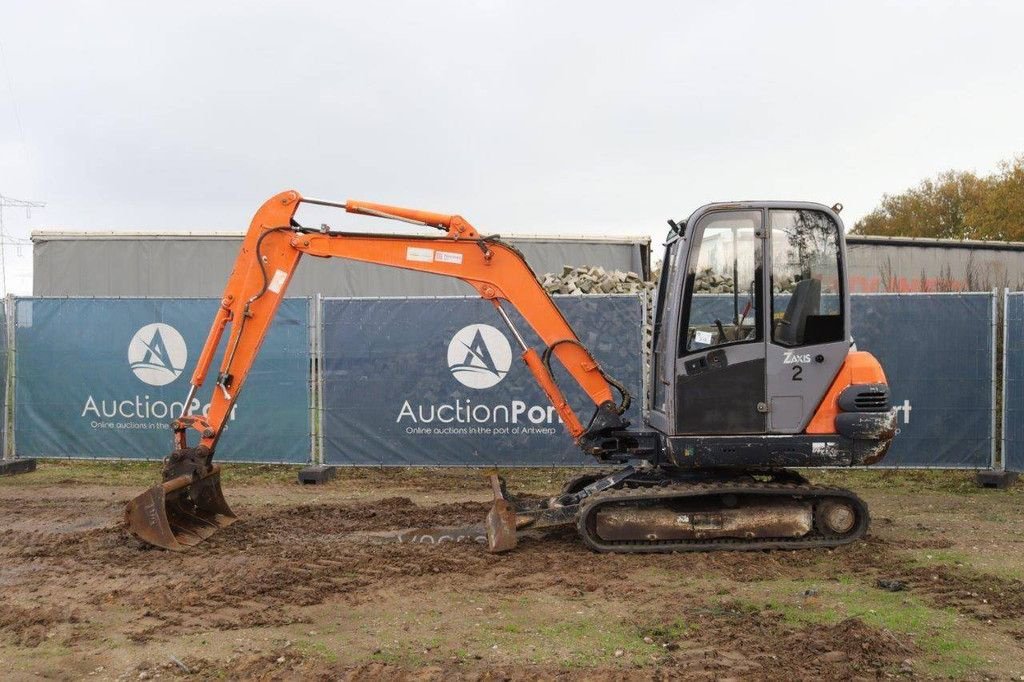 Minibagger tip Hitachi ZX35 CLR, Gebrauchtmaschine in Antwerpen (Poză 2)