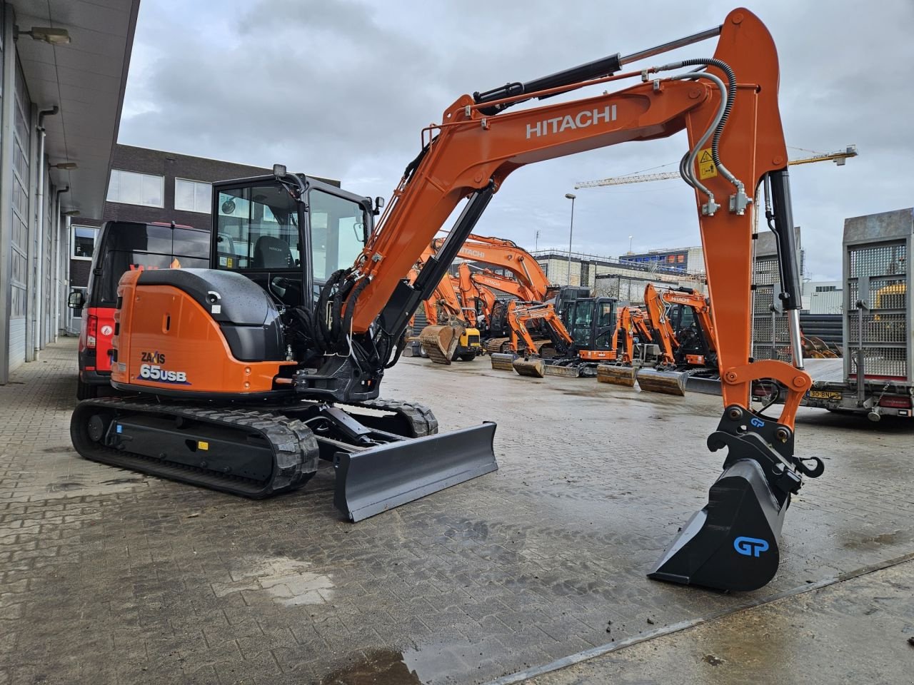 Minibagger du type Hitachi ZX65USB-6, Gebrauchtmaschine en Veldhoven (Photo 3)