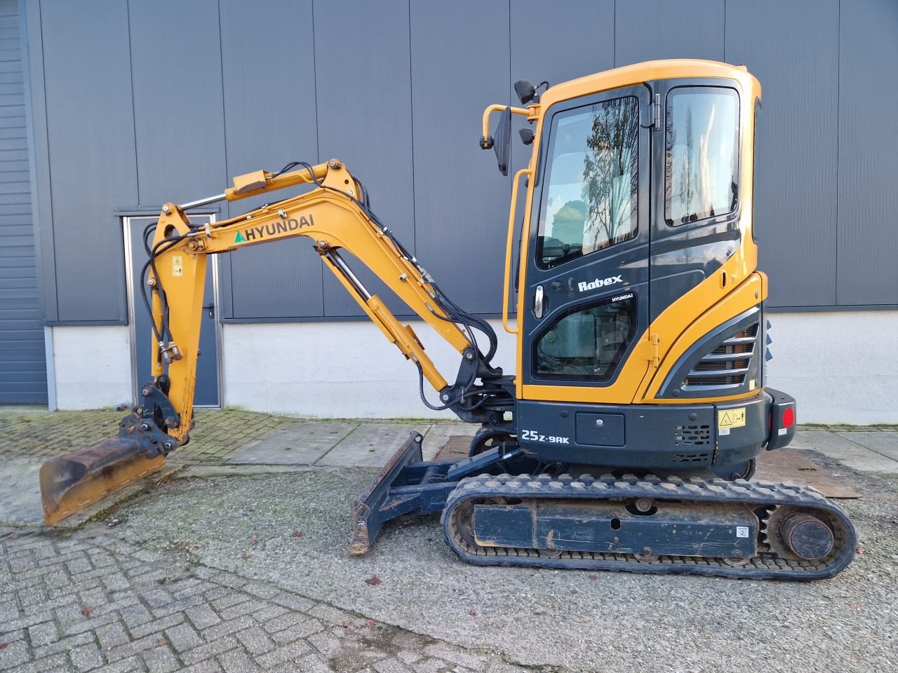 Minibagger des Typs Hyundai 25Z-9AK, Gebrauchtmaschine in Oirschot (Bild 1)