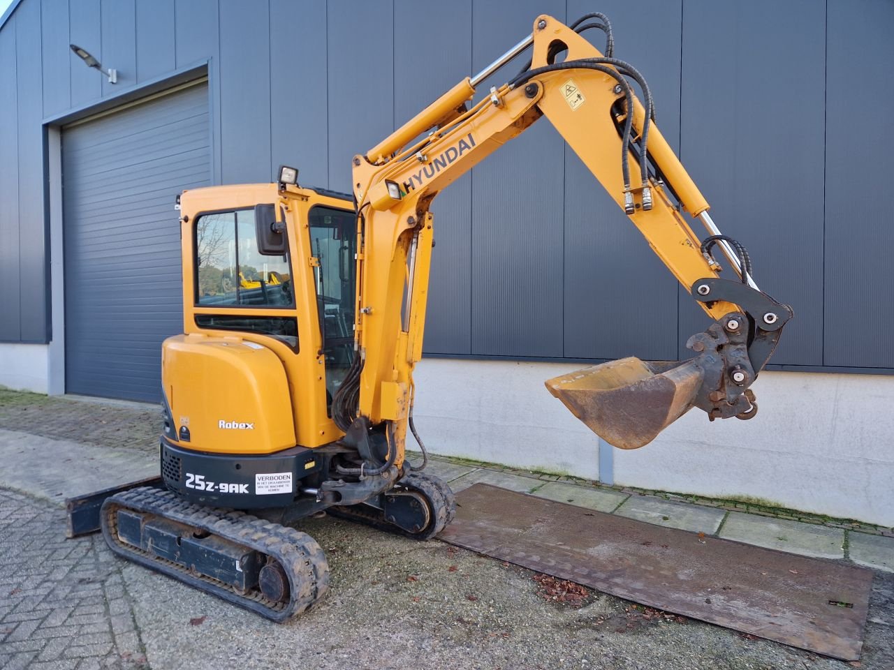 Minibagger tip Hyundai 25Z-9AK, Gebrauchtmaschine in Oirschot (Poză 8)