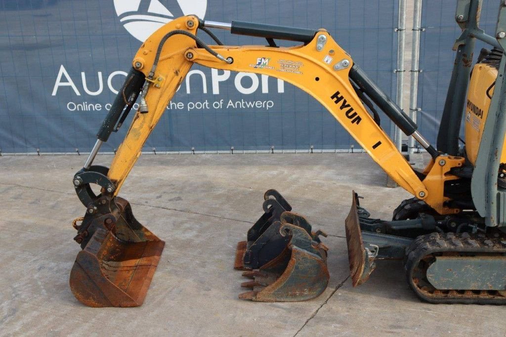 Minibagger от тип Hyundai HX10A, Gebrauchtmaschine в Antwerpen (Снимка 11)