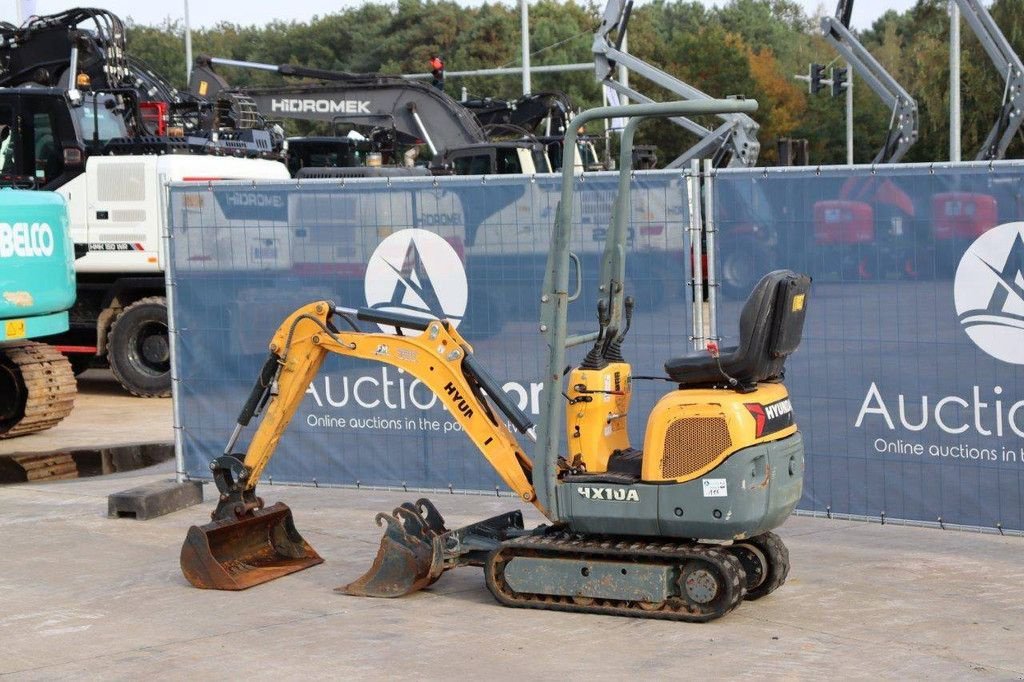 Minibagger des Typs Hyundai HX10A, Gebrauchtmaschine in Antwerpen (Bild 3)