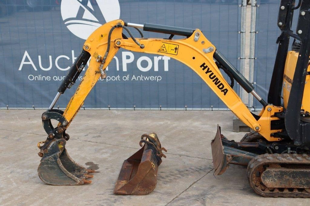 Minibagger del tipo Hyundai HX10A, Gebrauchtmaschine en Antwerpen (Imagen 11)