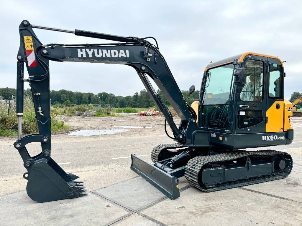 Minibagger typu Hyundai HX60 - New / Unused / 2024 Model, Gebrauchtmaschine w Veldhoven (Zdjęcie 2)