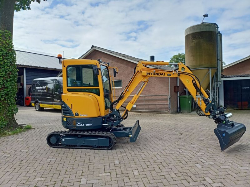 Minibagger des Typs Hyundai R25Z-9AK, Gebrauchtmaschine in Lunteren