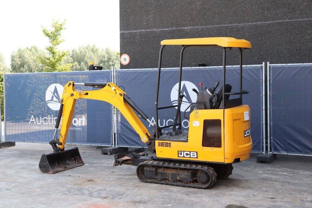 Minibagger typu JCB 15 C-1, Gebrauchtmaschine w Antwerpen (Zdjęcie 3)