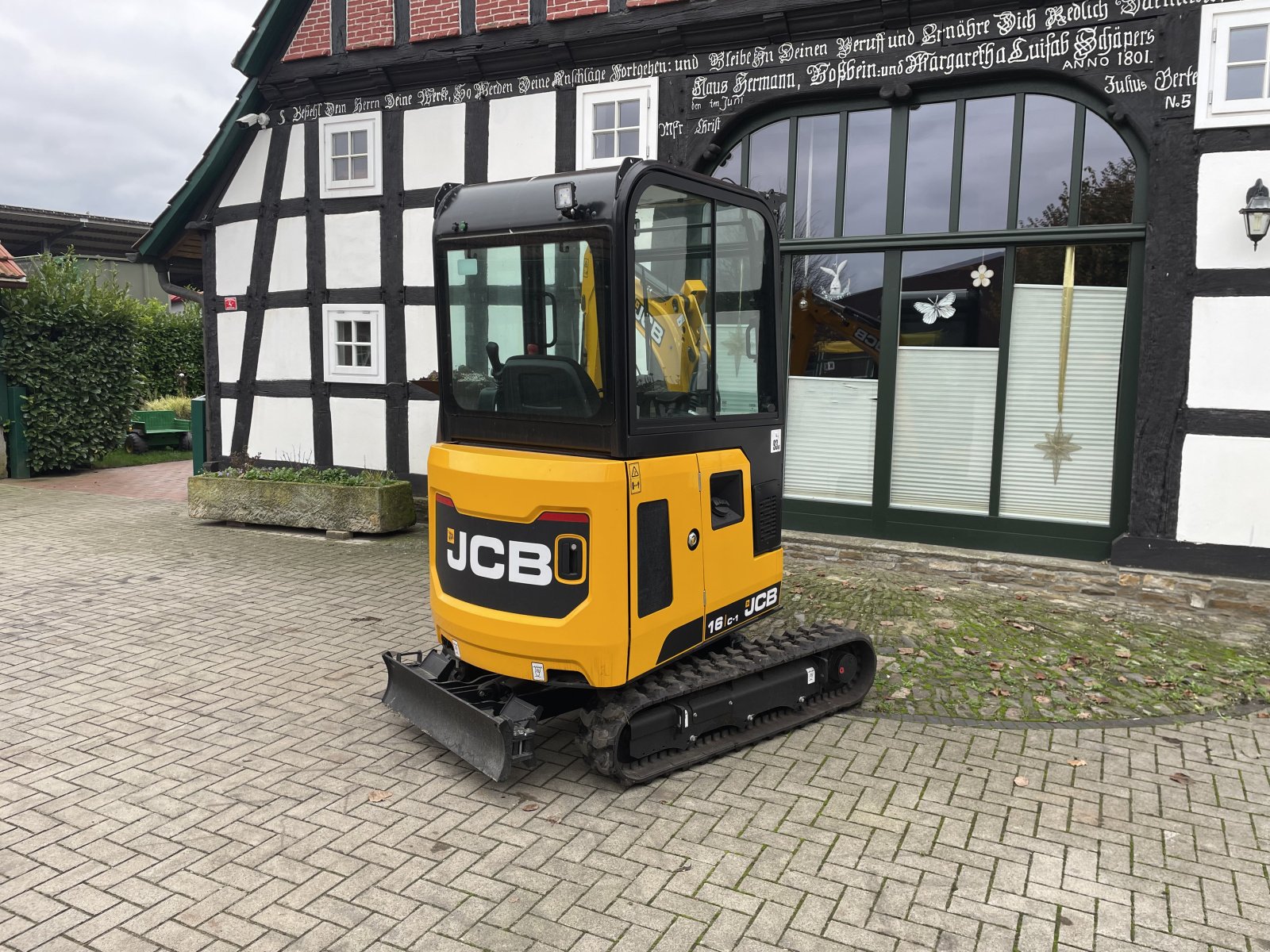 Minibagger des Typs JCB 16C-1, Gebrauchtmaschine in Hunteburg (Bild 4)