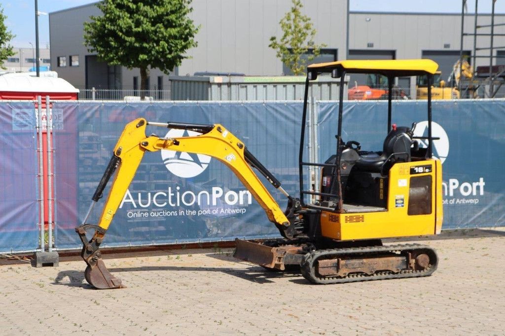 Minibagger van het type JCB 16C-1T3, Gebrauchtmaschine in Antwerpen (Foto 10)