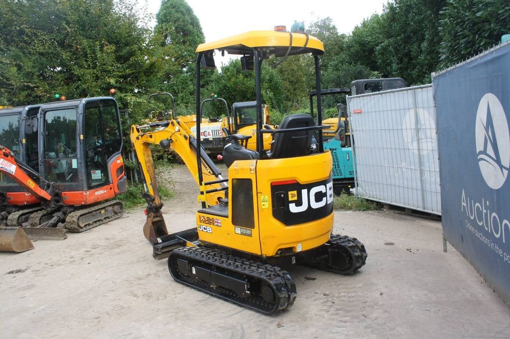 Minibagger des Typs JCB 18Z-1, Gebrauchtmaschine in Antwerpen (Bild 4)