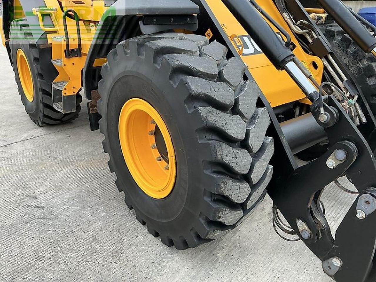 Minibagger des Typs JCB 437 wheeled loading shovel (st21059), Gebrauchtmaschine in SHAFTESBURY (Bild 13)