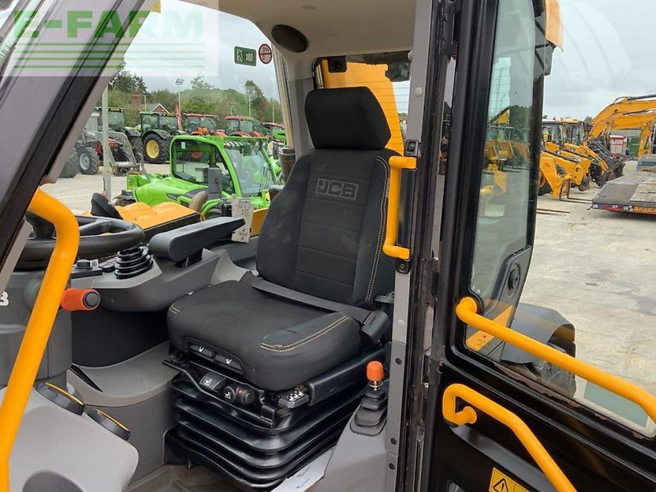 Minibagger des Typs JCB 542-70 agri plus telehandler (st20927), Gebrauchtmaschine in SHAFTESBURY (Bild 18)