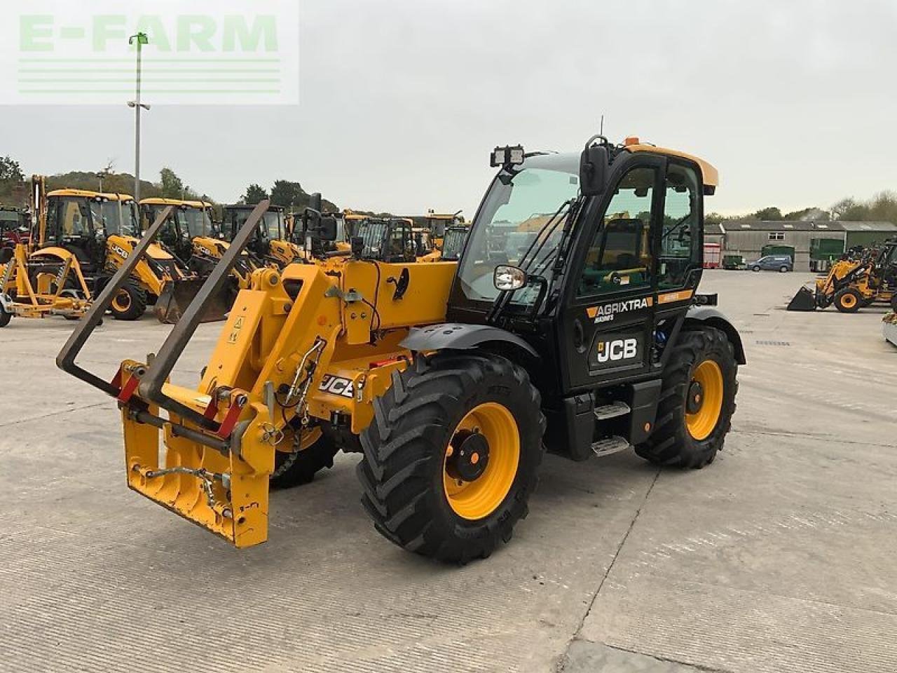 Minibagger des Typs JCB 542-70 agri xtra telehandler, Gebrauchtmaschine in SHAFTESBURY (Bild 2)