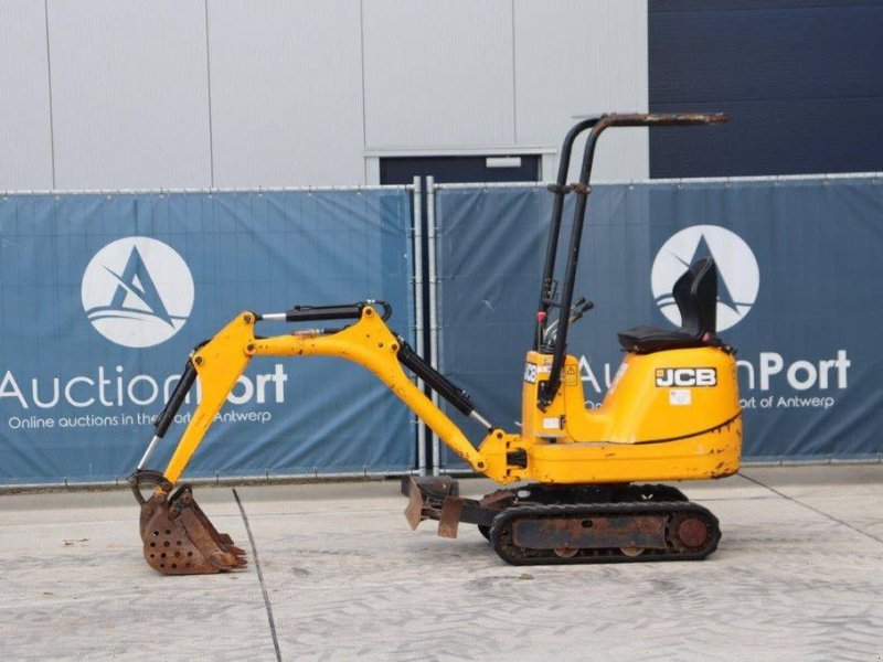 Minibagger des Typs JCB 8008 CTS, Gebrauchtmaschine in Antwerpen (Bild 1)