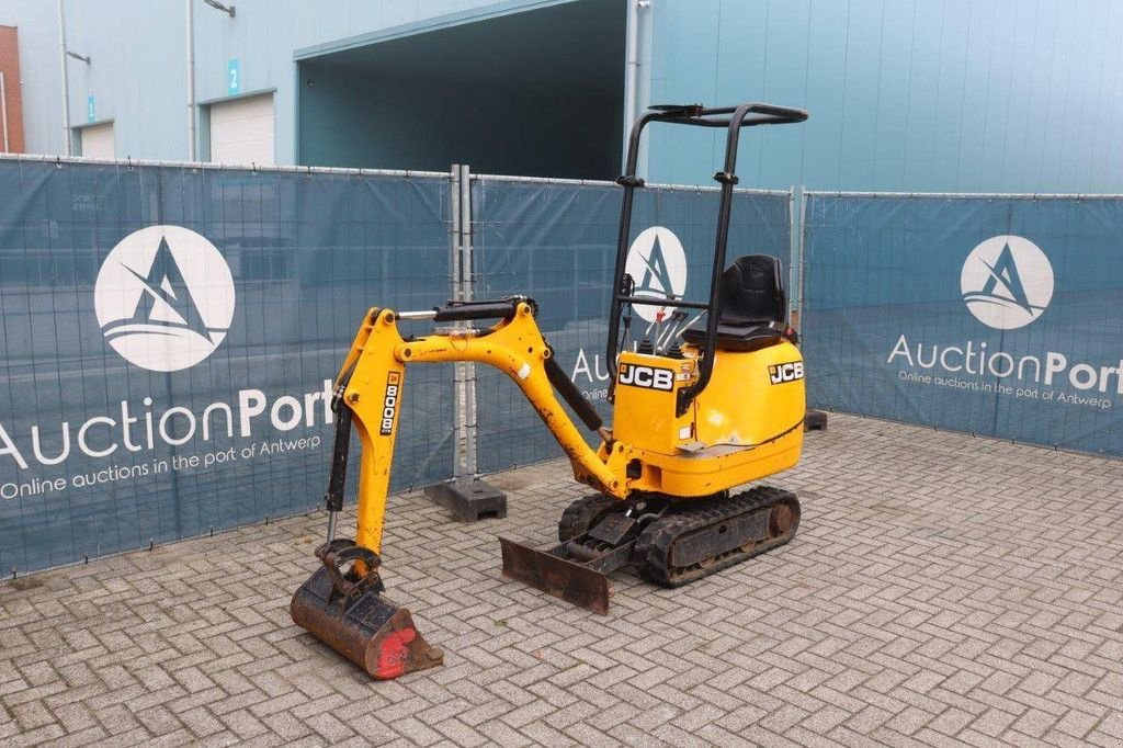 Minibagger типа JCB 8008 CTS, Gebrauchtmaschine в Antwerpen (Фотография 9)