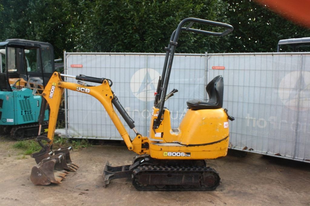 Minibagger tipa JCB 8008 CTS, Gebrauchtmaschine u Antwerpen (Slika 2)