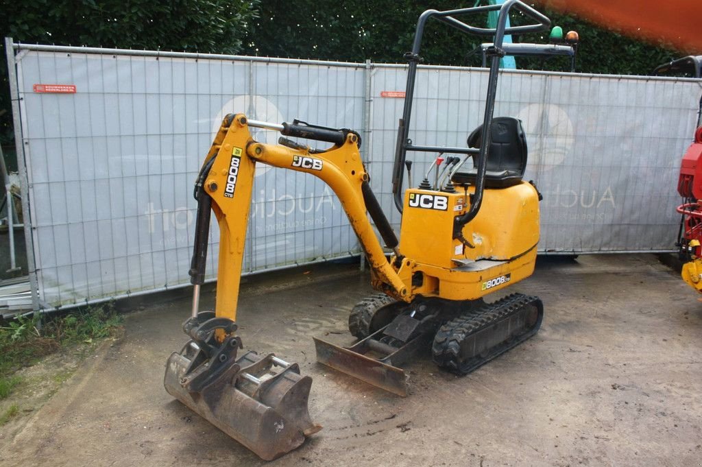 Minibagger tipa JCB 8008 CTS, Gebrauchtmaschine u Antwerpen (Slika 3)