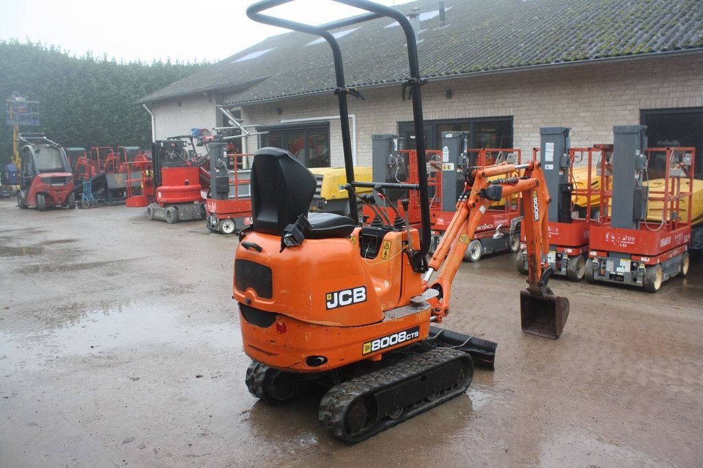 Minibagger des Typs JCB 8008, Gebrauchtmaschine in Antwerpen (Bild 4)