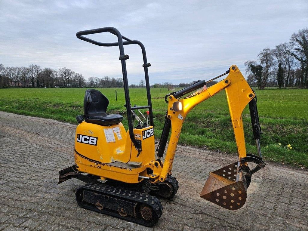 Minibagger Türe ait JCB 8008, Gebrauchtmaschine içinde Antwerpen (resim 3)