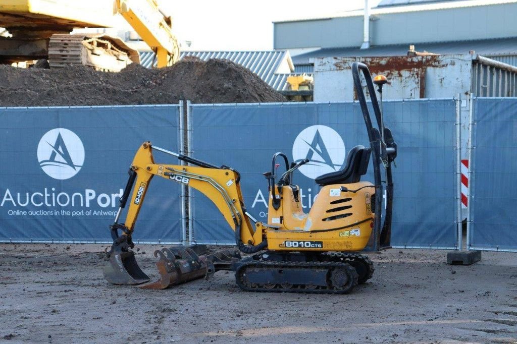 Minibagger des Typs JCB 8010 CTS, Gebrauchtmaschine in Antwerpen (Bild 3)