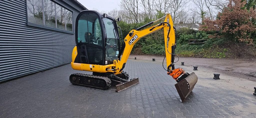 Minibagger des Typs JCB 8018 graafmachine, Gebrauchtmaschine in Scharsterbrug (Bild 2)