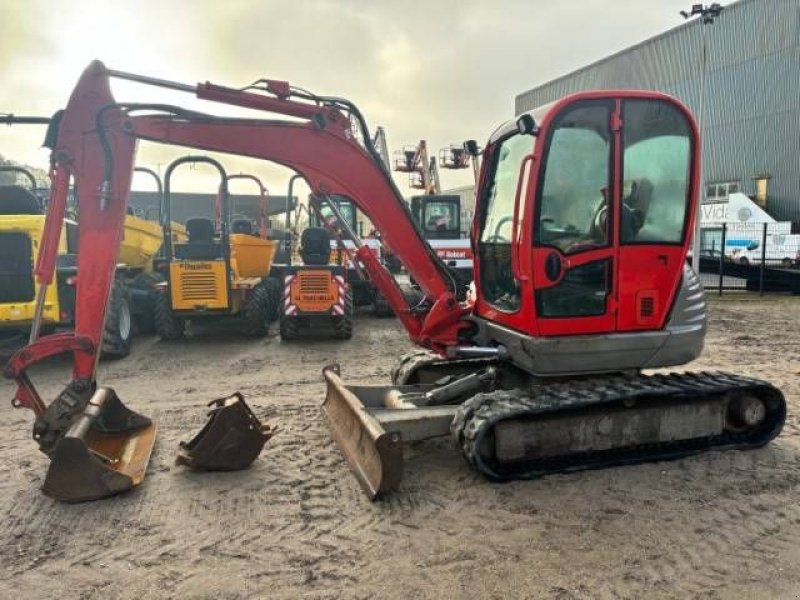 Minibagger a típus JCB 8050, Gebrauchtmaschine ekkor: MOL