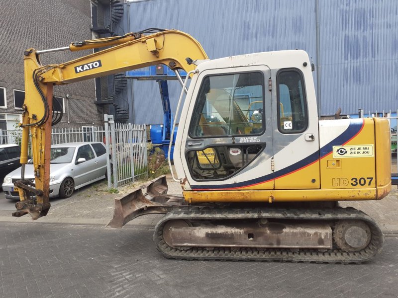 Minibagger van het type Kato Hd307, Gebrauchtmaschine in Alblasserdam (Foto 1)